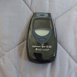 Nu Skin Galvanic Facial Device + 4 Attachments | Like New!